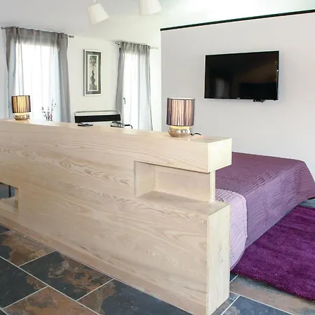 Pet Friendly In * טקון