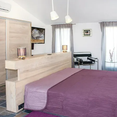 Pet Friendly In בית נופש טקון