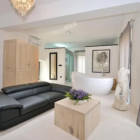 Pet Friendly In בית נופש *