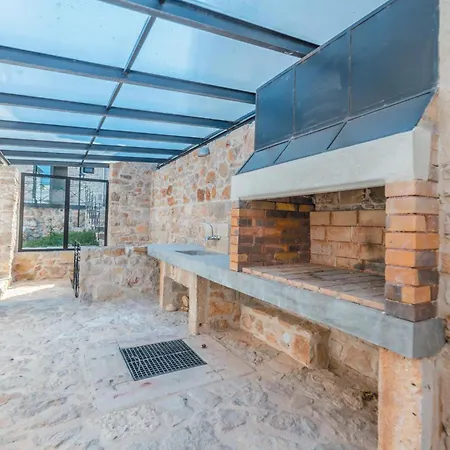 Pet Friendly In בית נופש *