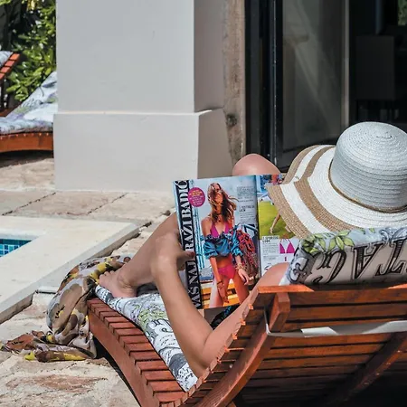 Pet Friendly In טקון